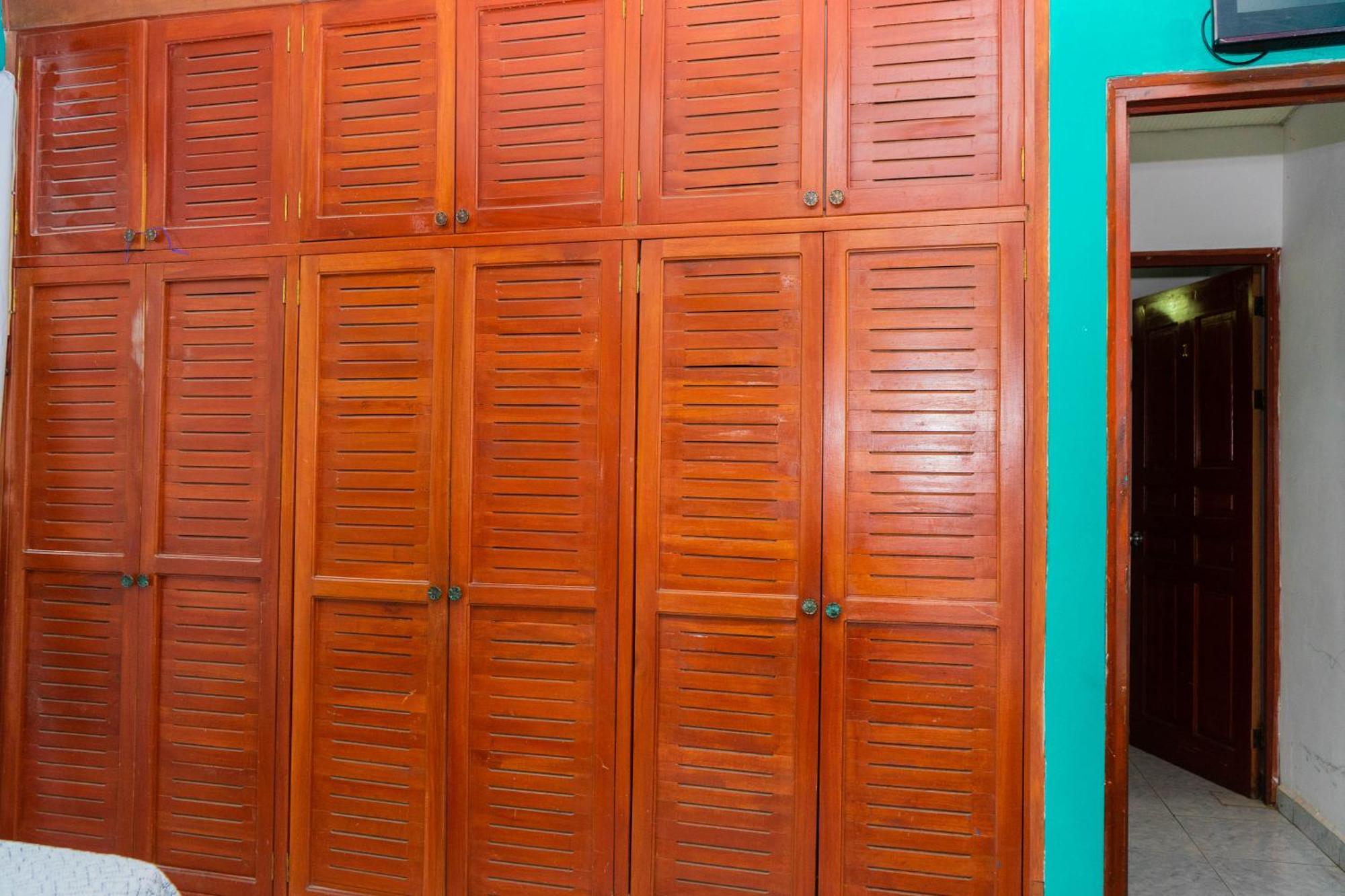 Hostal Familiar Argenal - David Exterior foto